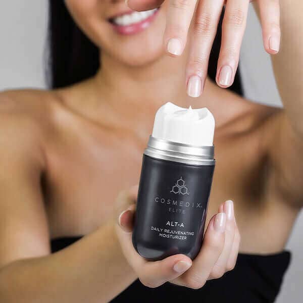 Cosmedix Elite Alt A Rejuvenating Moisturizer - Image 4
